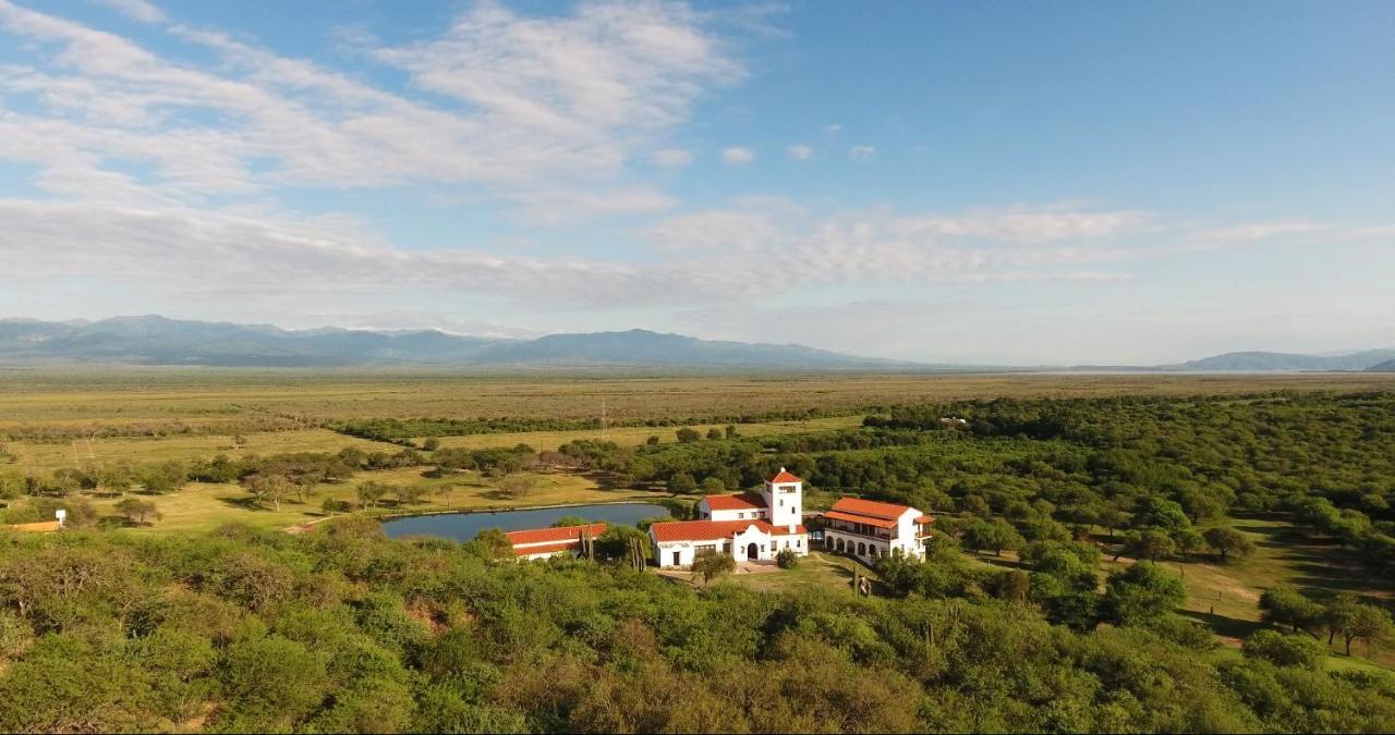 Guachipas Hotel Boutique & Golf Екстер'єр фото
