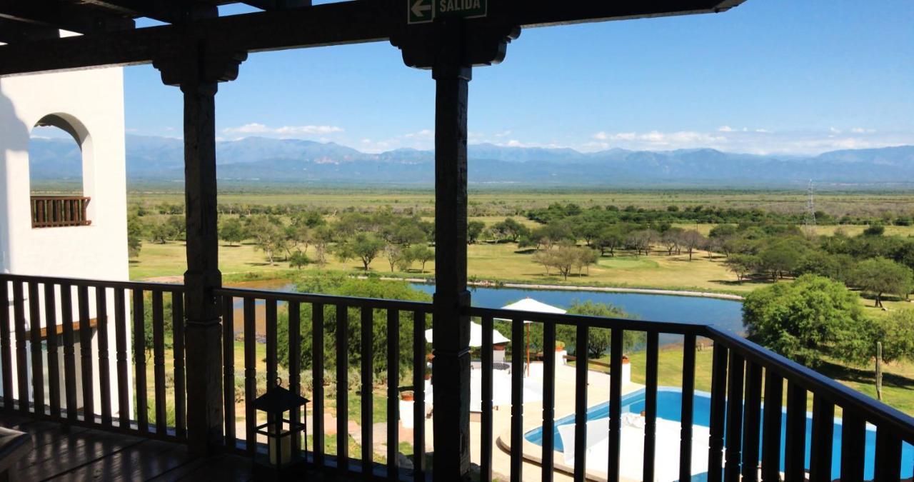 Guachipas Hotel Boutique & Golf Екстер'єр фото