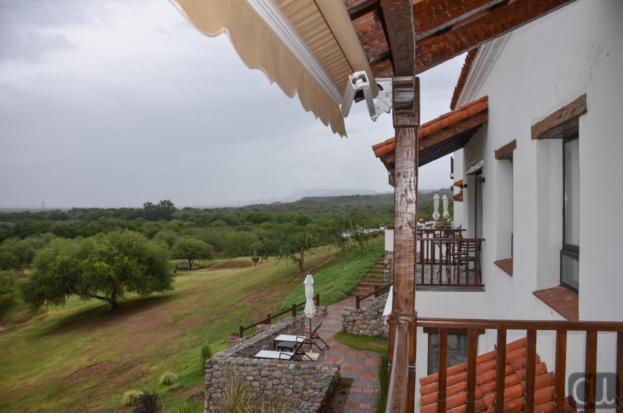 Guachipas Hotel Boutique & Golf Екстер'єр фото
