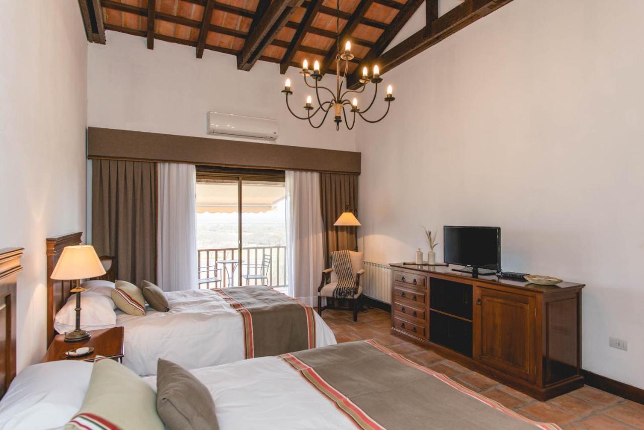Guachipas Hotel Boutique & Golf Екстер'єр фото